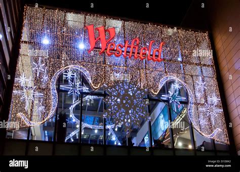 westfield trading hours christmas eve